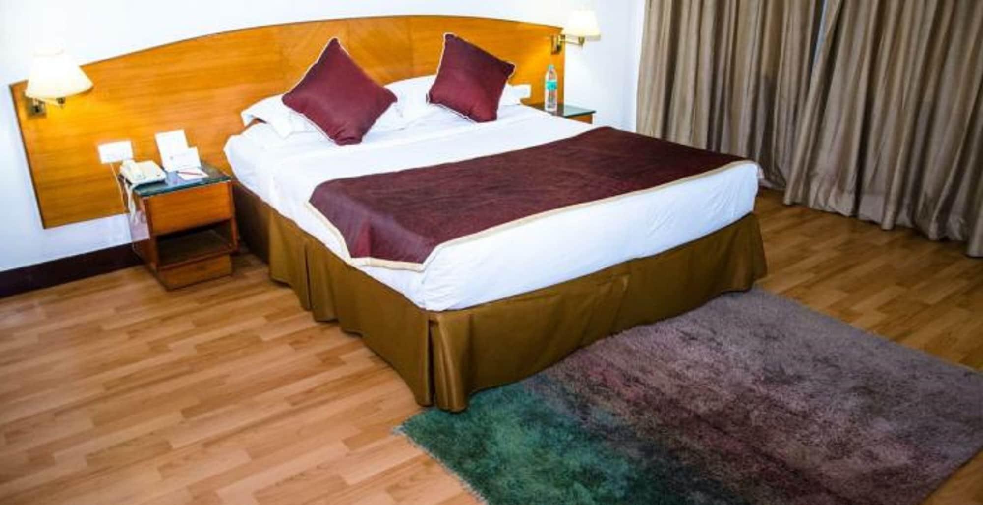 Hotel Ramee Guestline Tirupati Exterior foto
