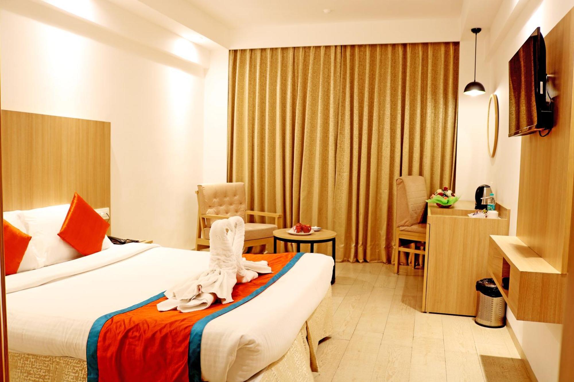 Hotel Ramee Guestline Tirupati Exterior foto