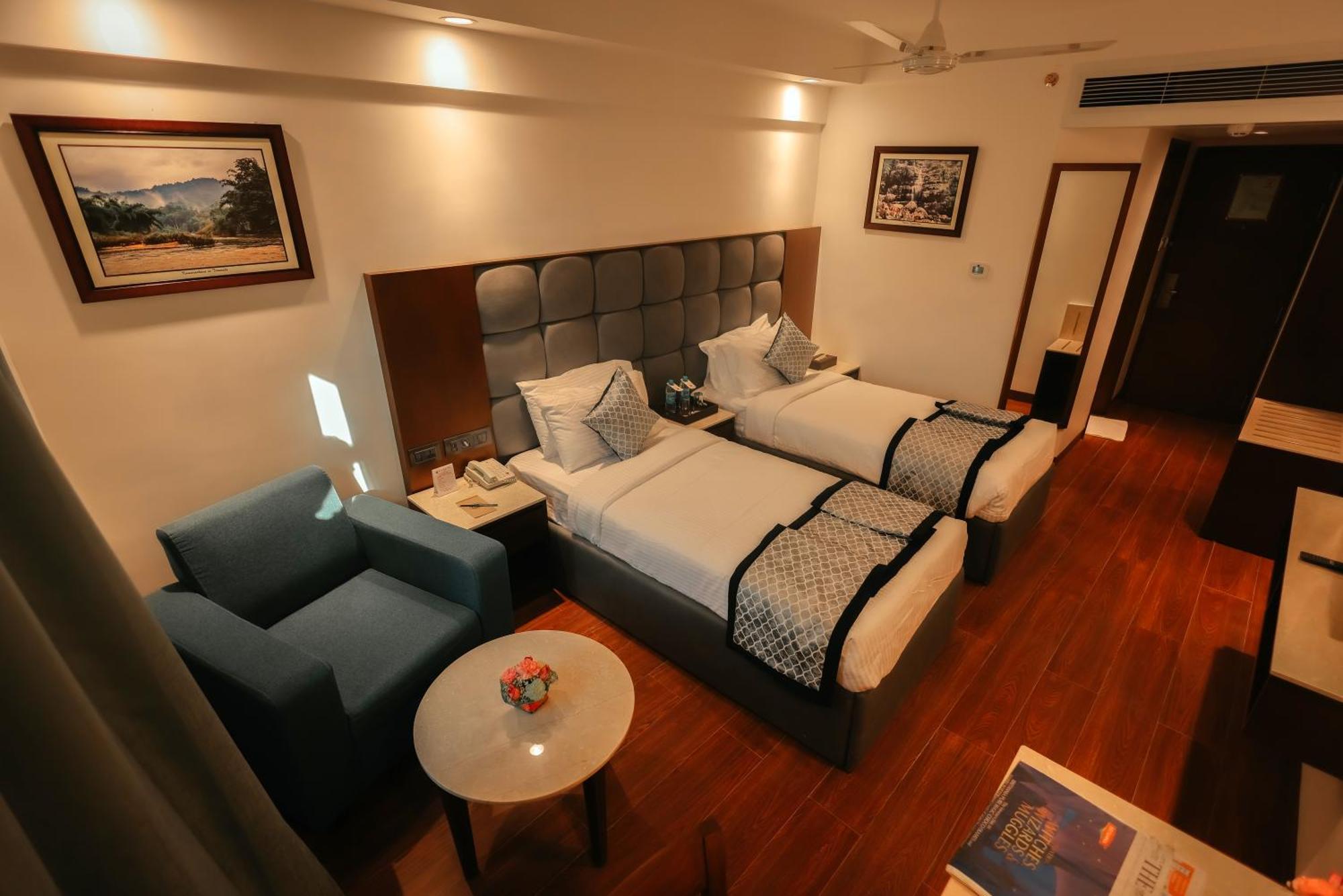 Hotel Ramee Guestline Tirupati Exterior foto